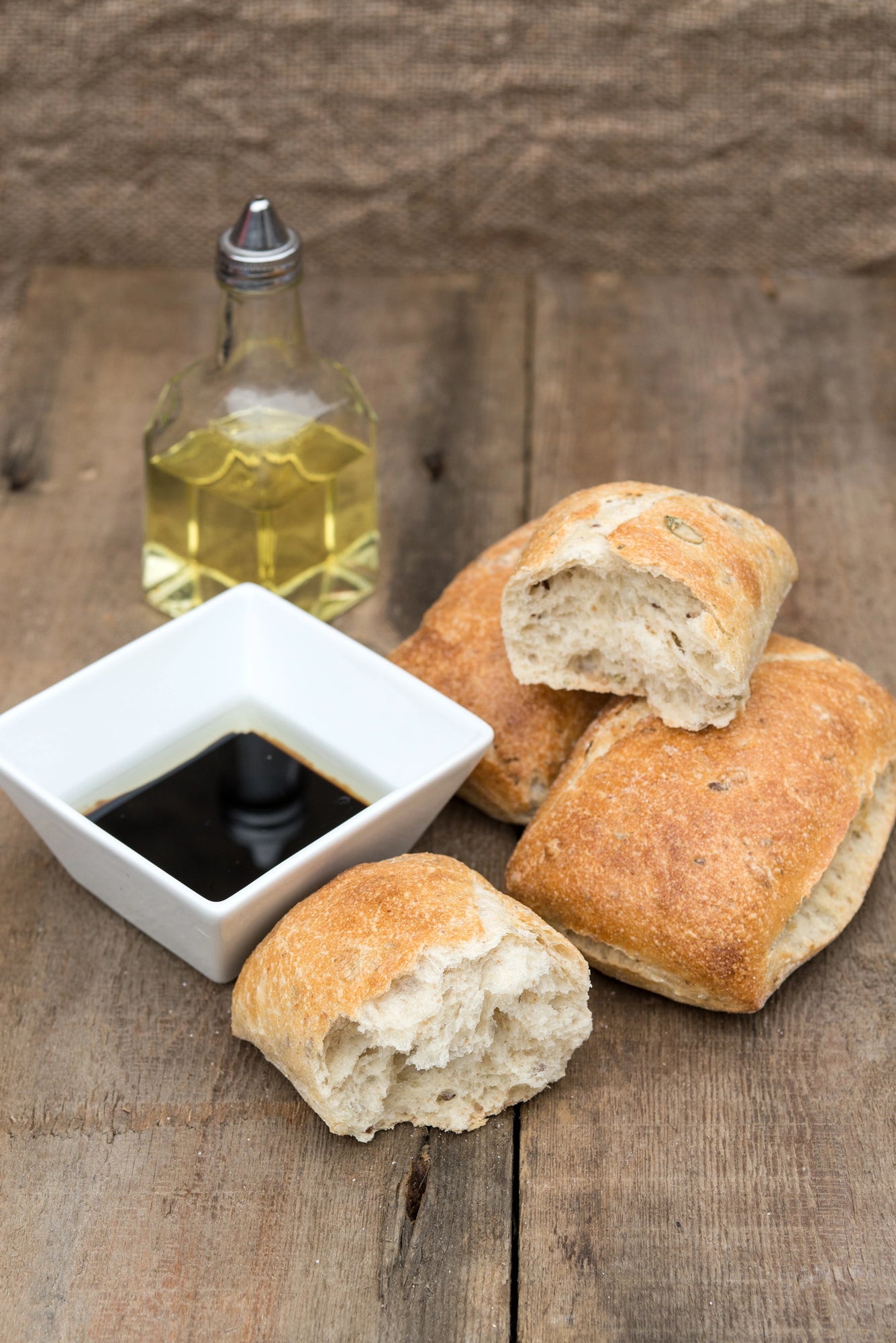 VAMPIRE® GOURMET OLIVE OIL & VINEGAR SET